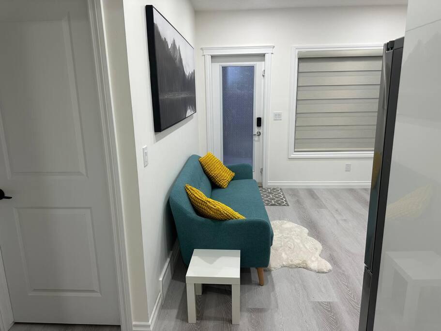 Award Winning Boho Paradise Sunlit Modern Suite YYC Eksteriør bilde