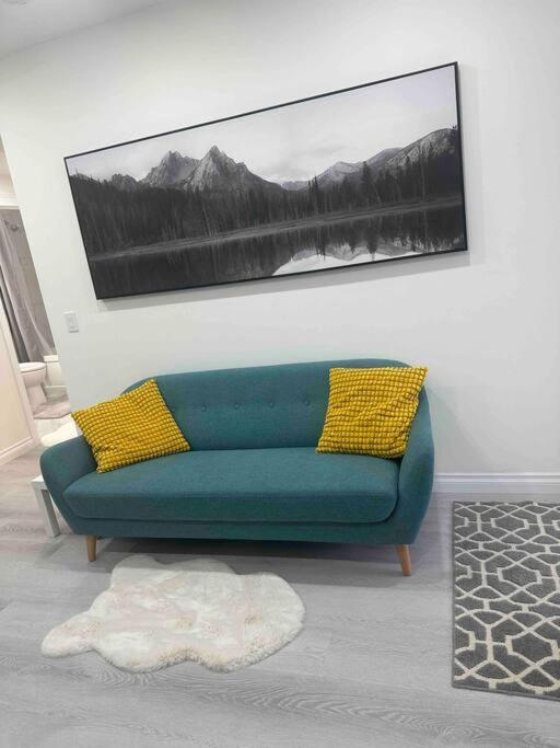 Award Winning Boho Paradise Sunlit Modern Suite YYC Eksteriør bilde