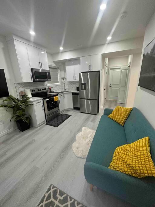 Award Winning Boho Paradise Sunlit Modern Suite YYC Eksteriør bilde