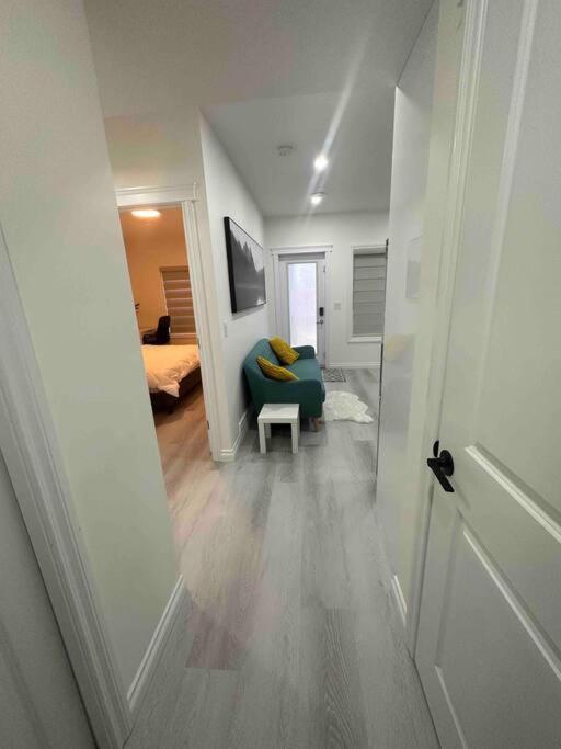 Award Winning Boho Paradise Sunlit Modern Suite YYC Eksteriør bilde